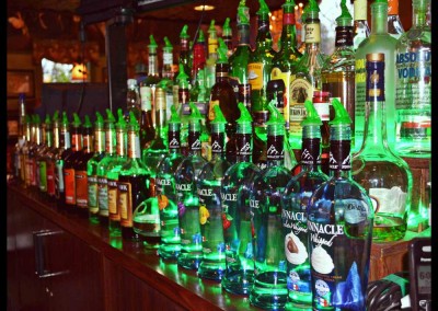Main bar